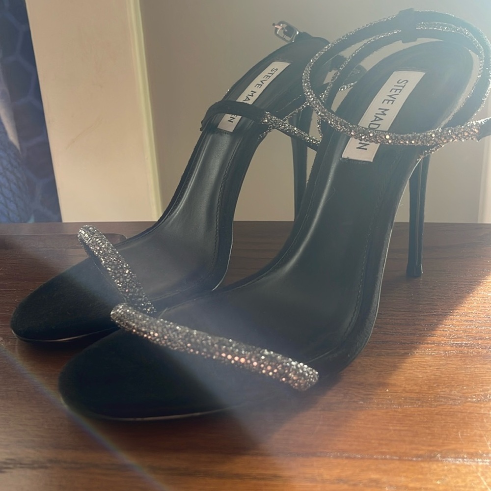 Steve Madden Breslin Heels